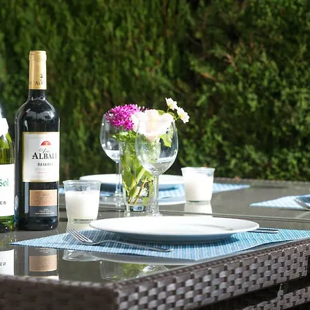 Ferienhaus Torrevieja * تورّيفيِخا